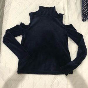 Velvet cold shoulder top Zara